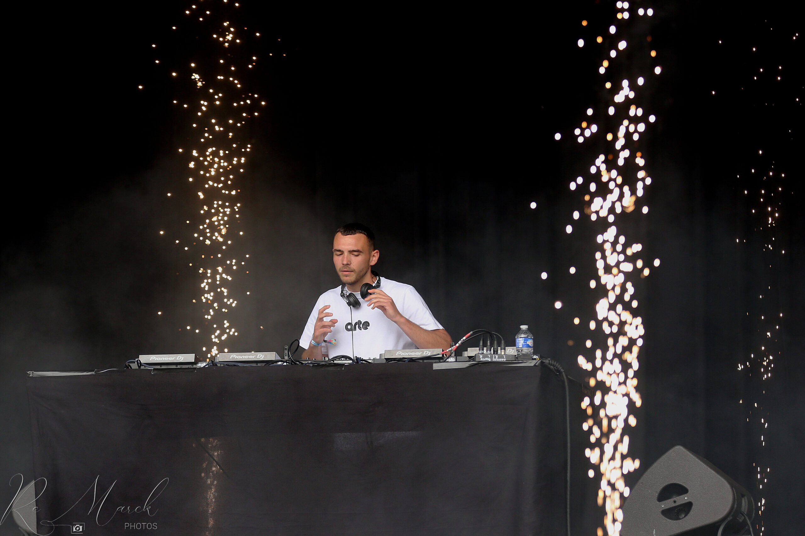 xxBast One 3 Feelgood23J