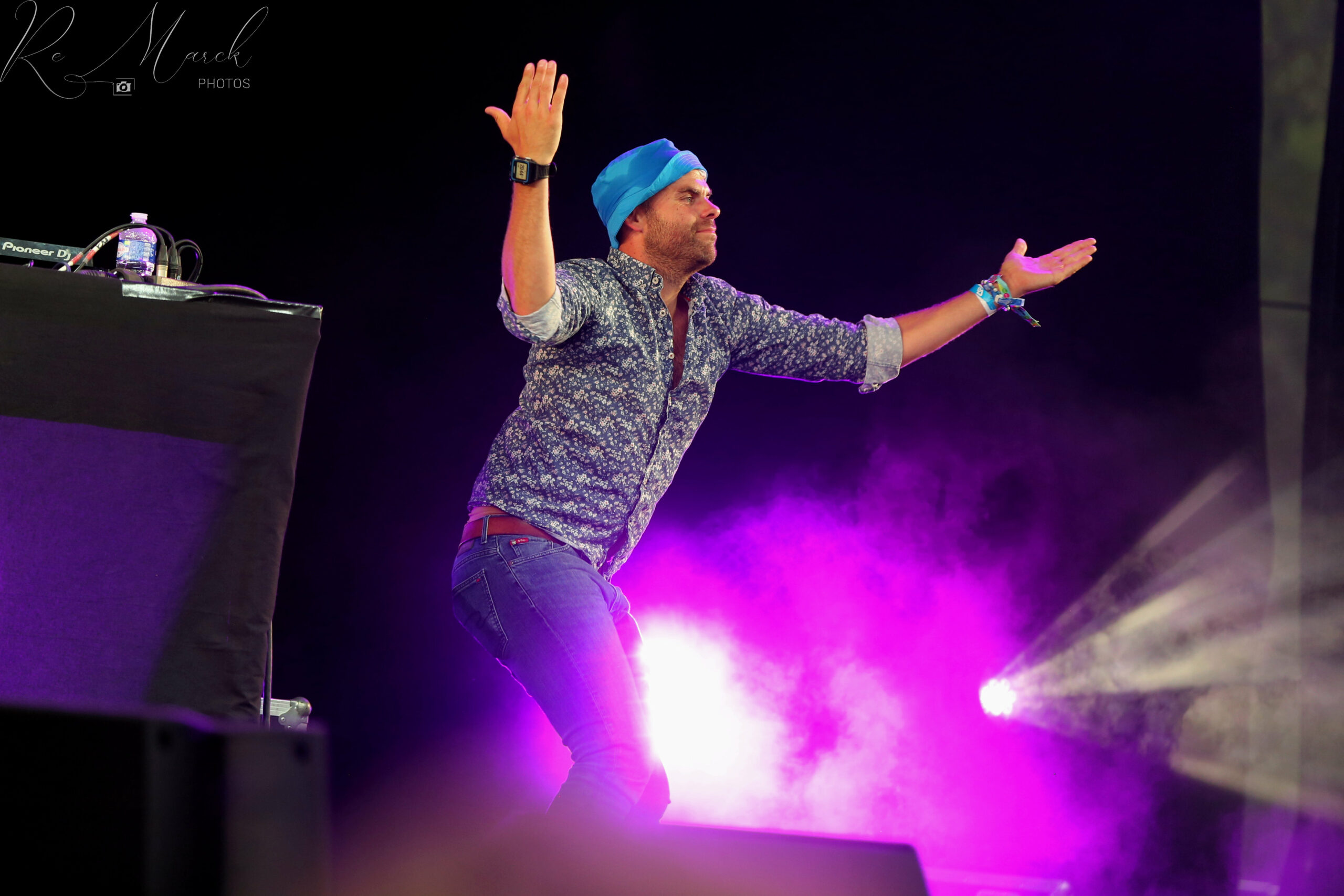 xxRadio Contact 2 Feelgood23J