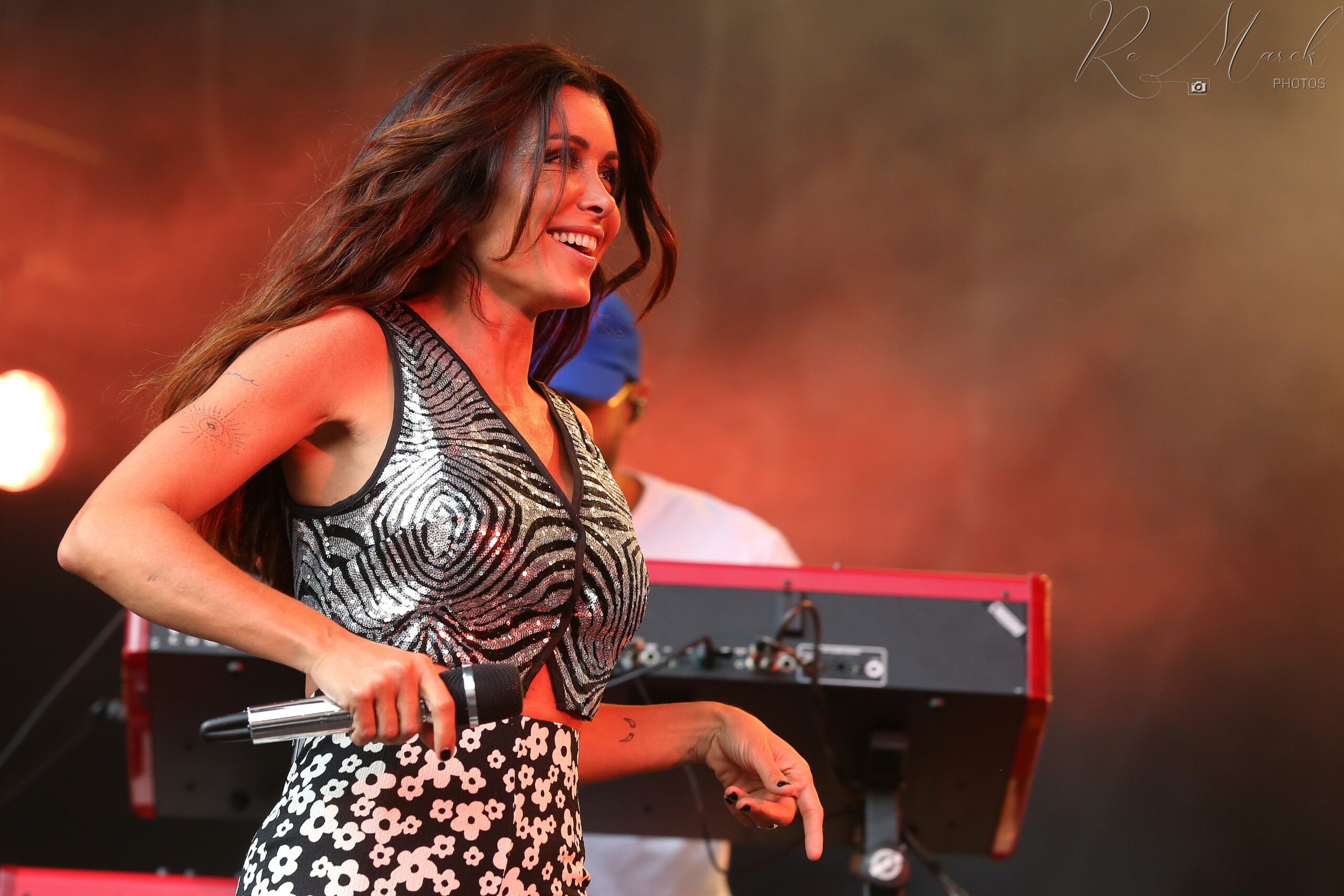 xxJenifer-1-FeelgoodS23