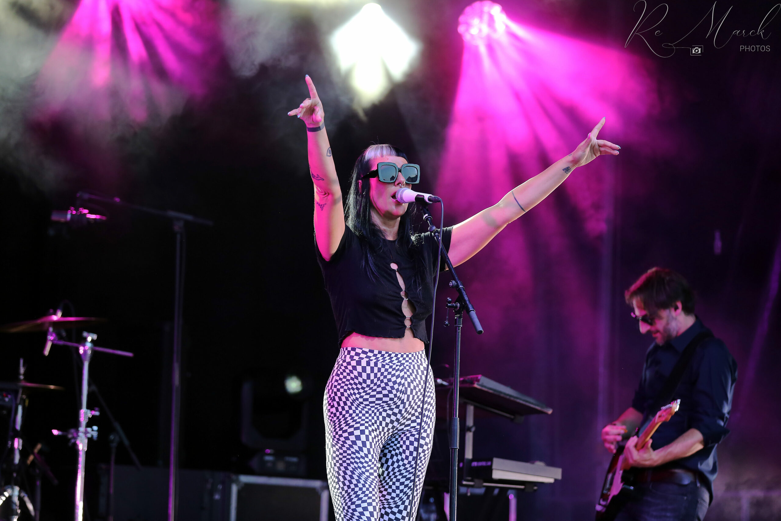 zzAt Night 3 Baudet23S