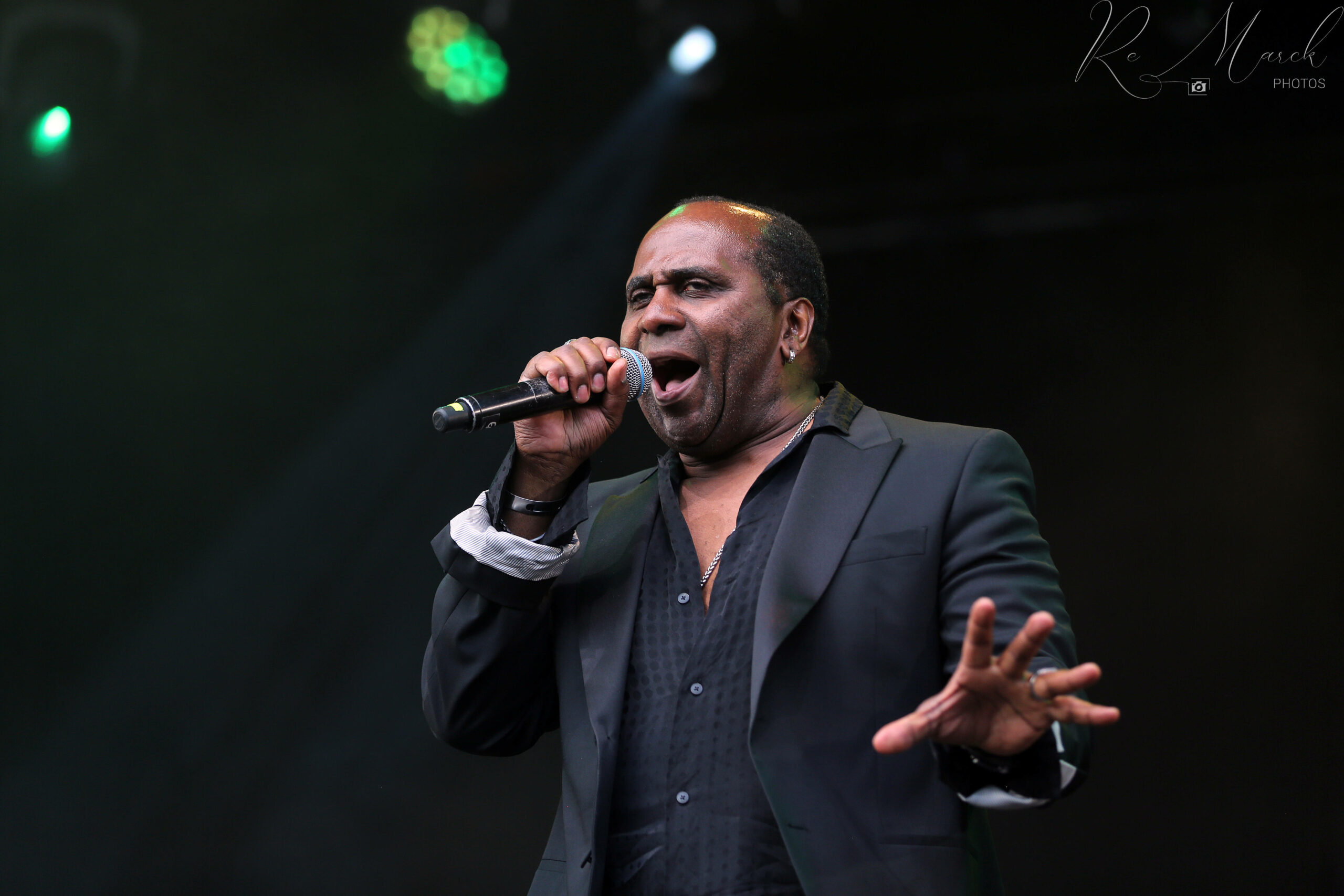 zzGIBSON Brothers 1 Feelgood23D