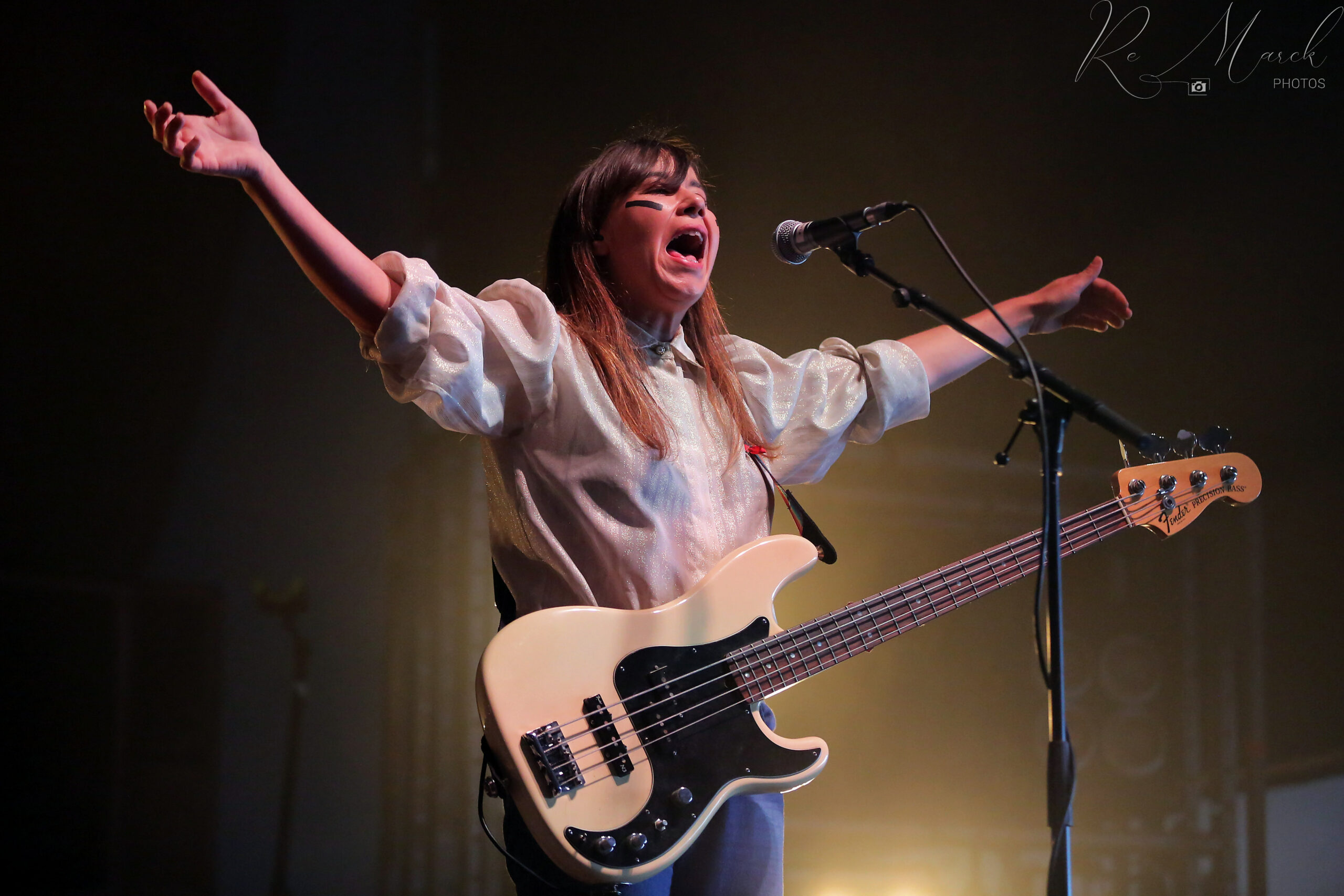 xxHyphen Hyphen 6 Les Gens d&rsquo;Ere 23S