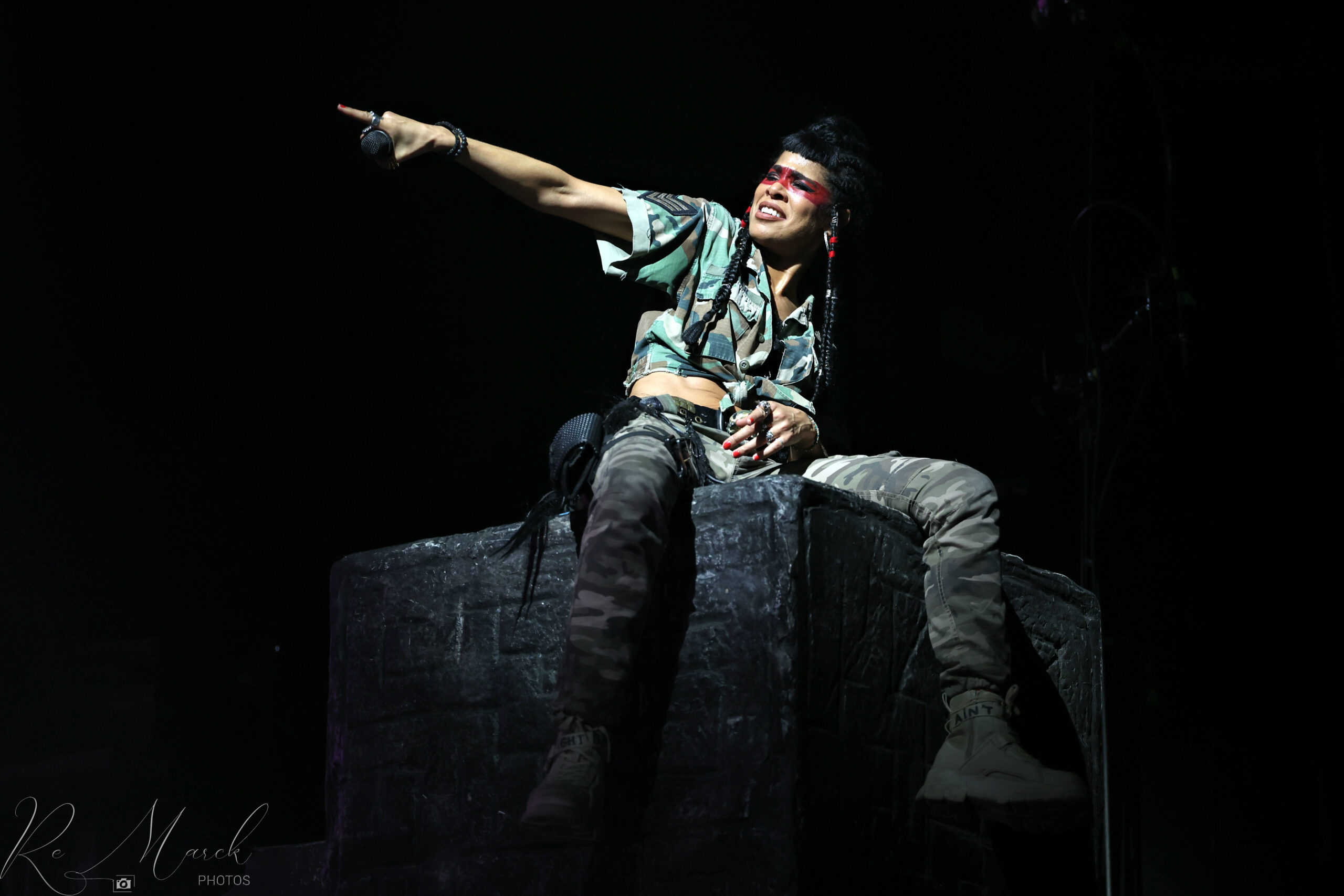 xxShaka-Ponk-35-FN24