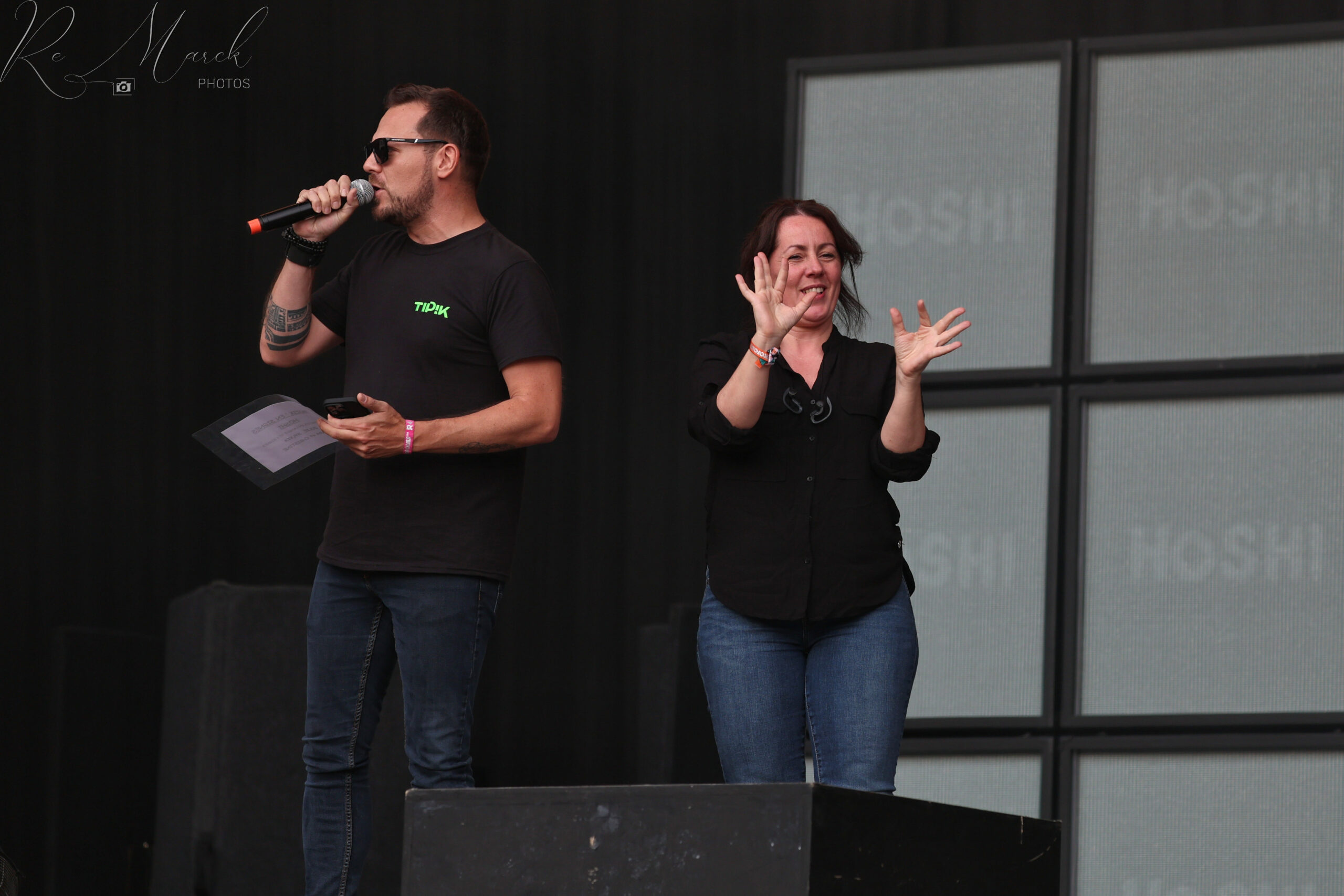 xxMuzik en signes et Gaetan Bartosz 1 Franco24 D