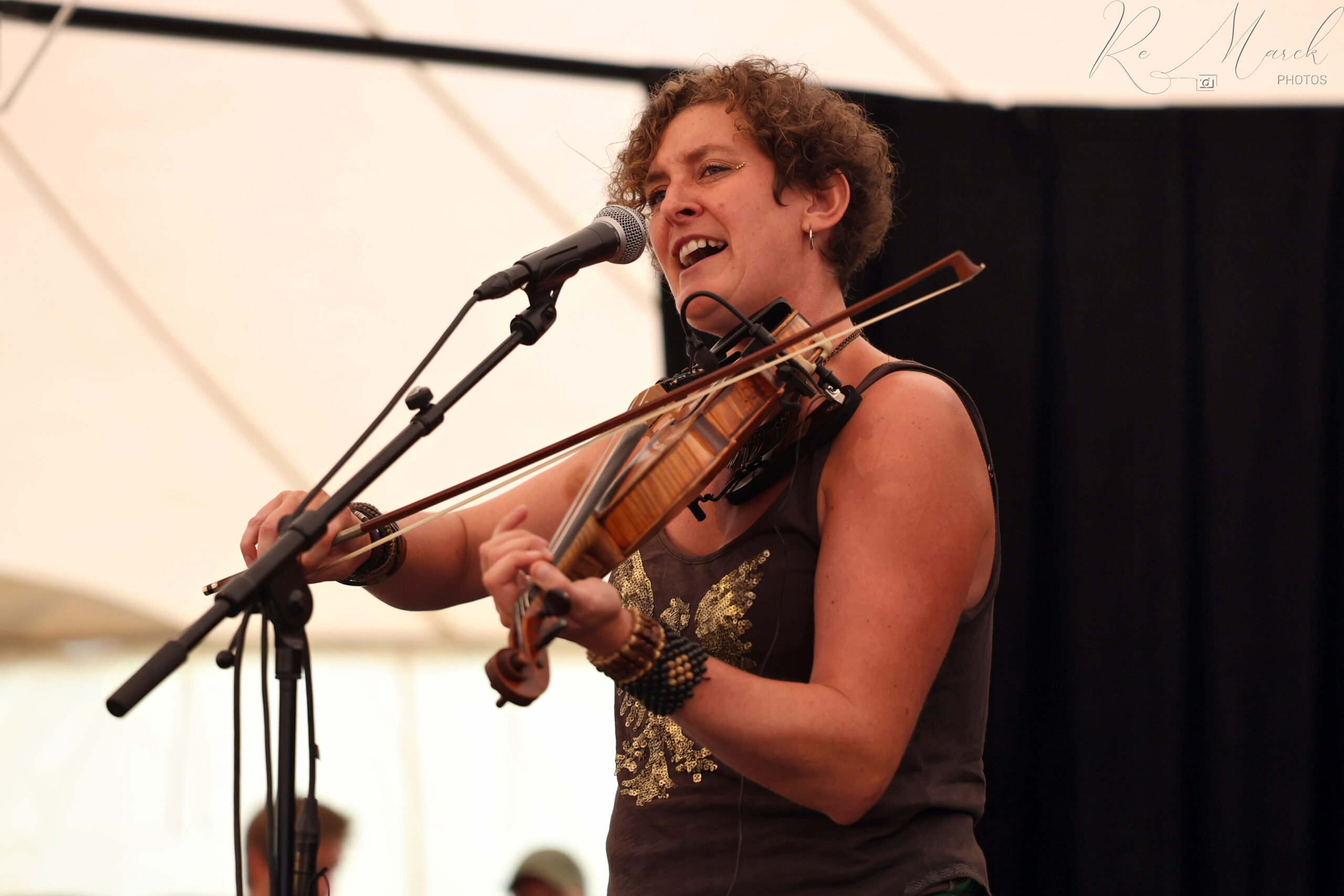 xxLa Valise 3 Solidarites24 V