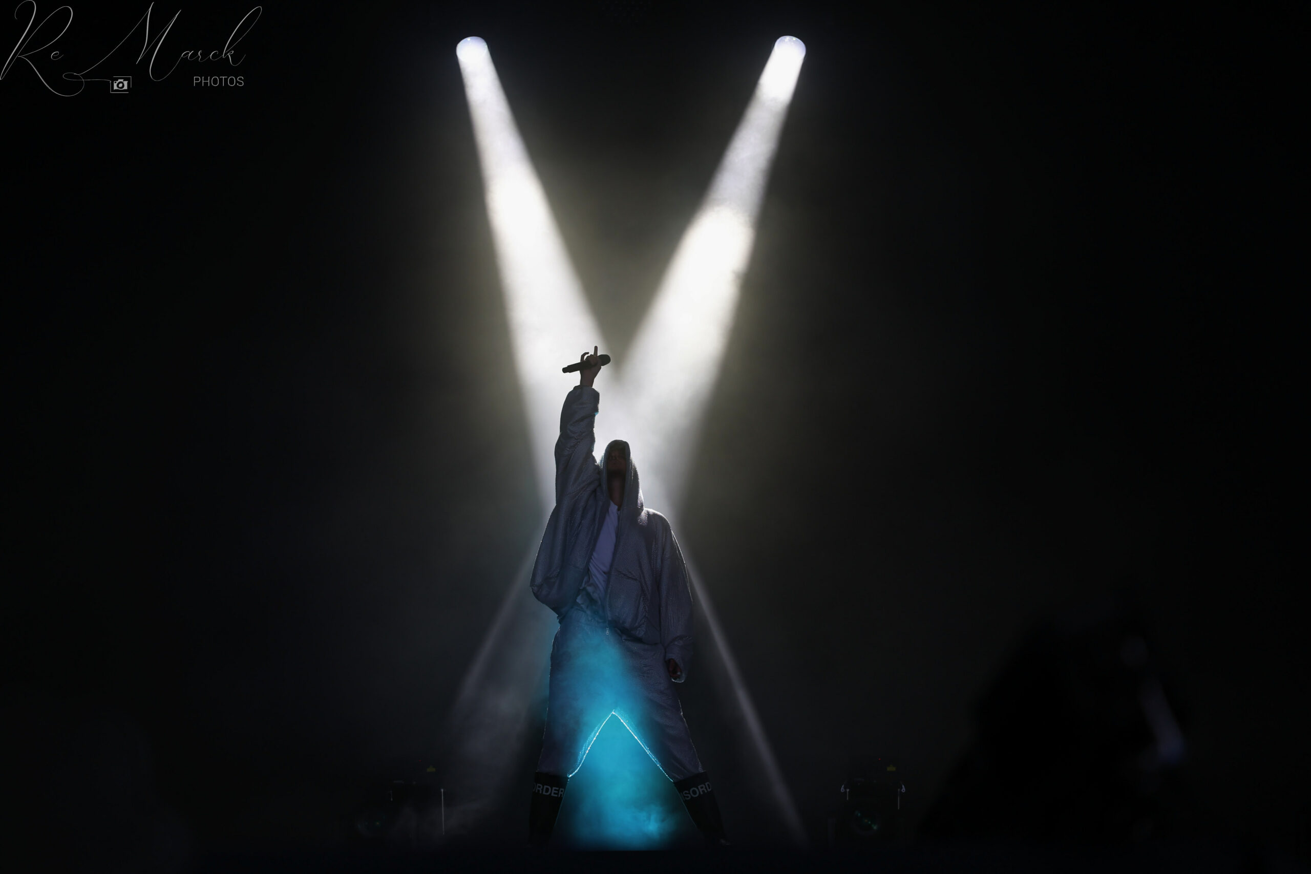 xxOscar and the Wolf 10 NBF24 S