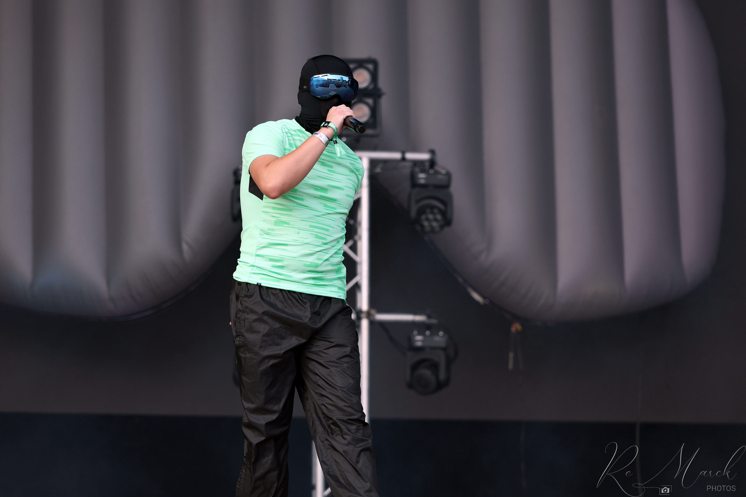 xxHoudi 1 CabaretVert24 V