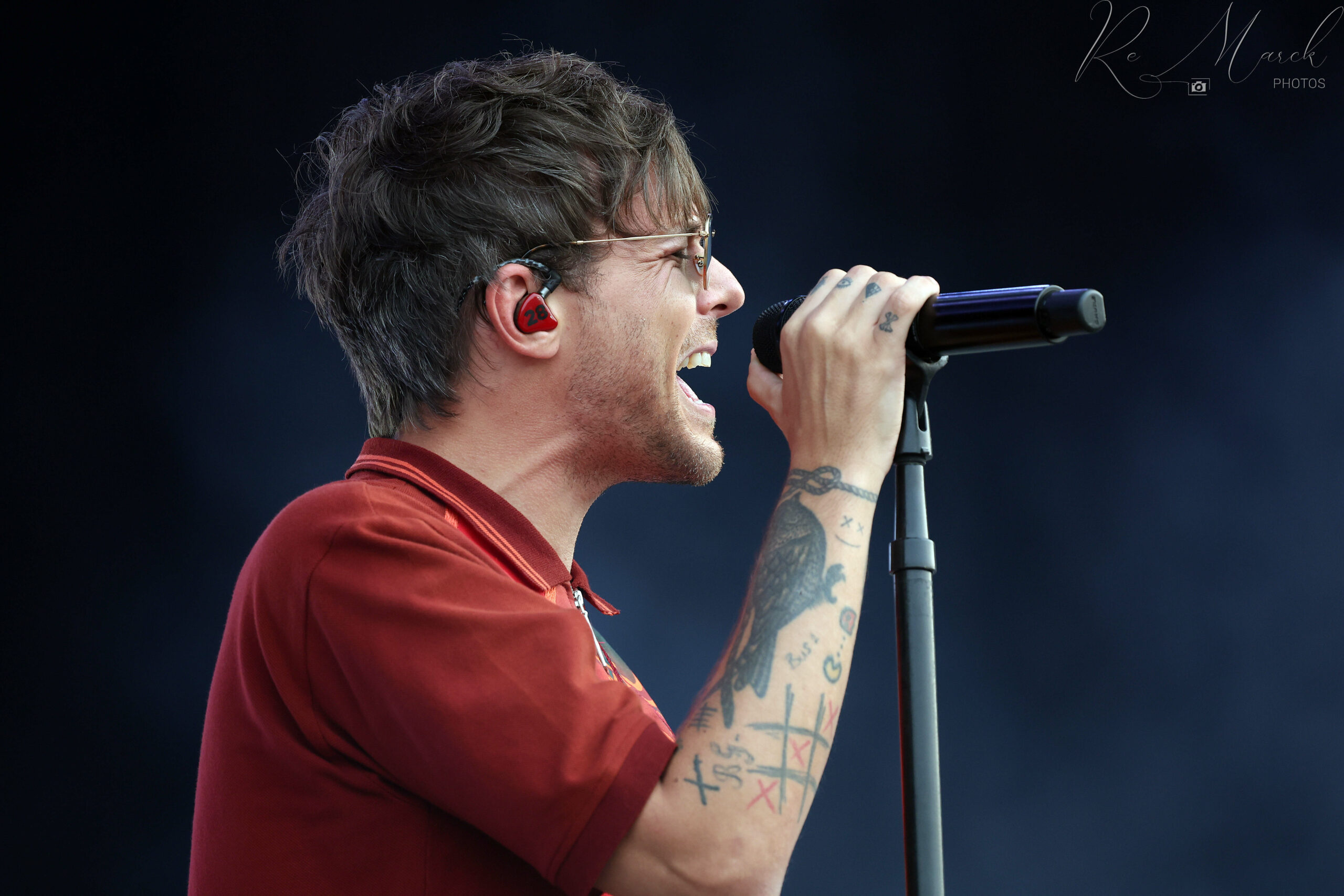 xxLouis Tomlinson 18 Cabaret Vert 24 D
