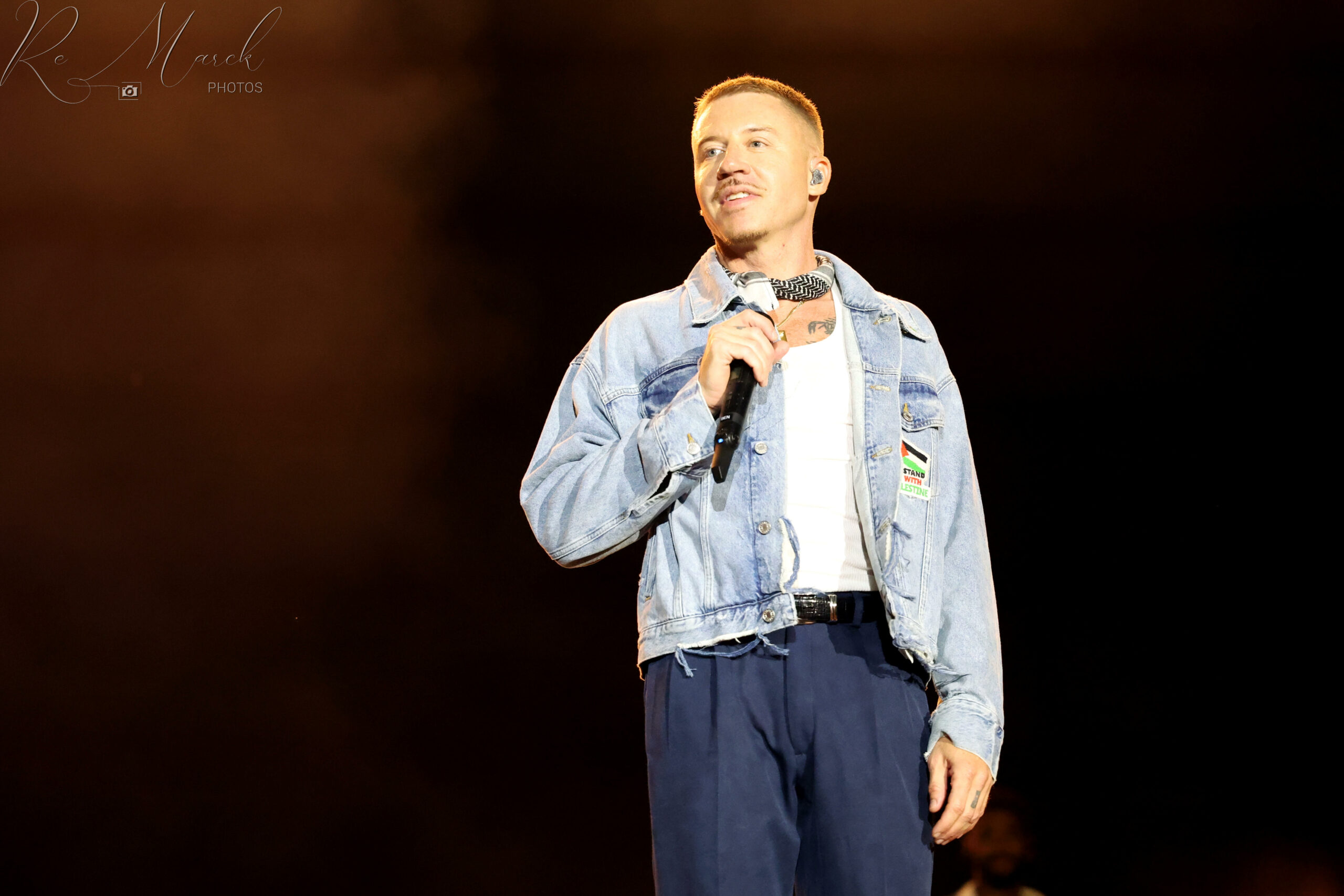 xxMacklemore 18 CV24 J