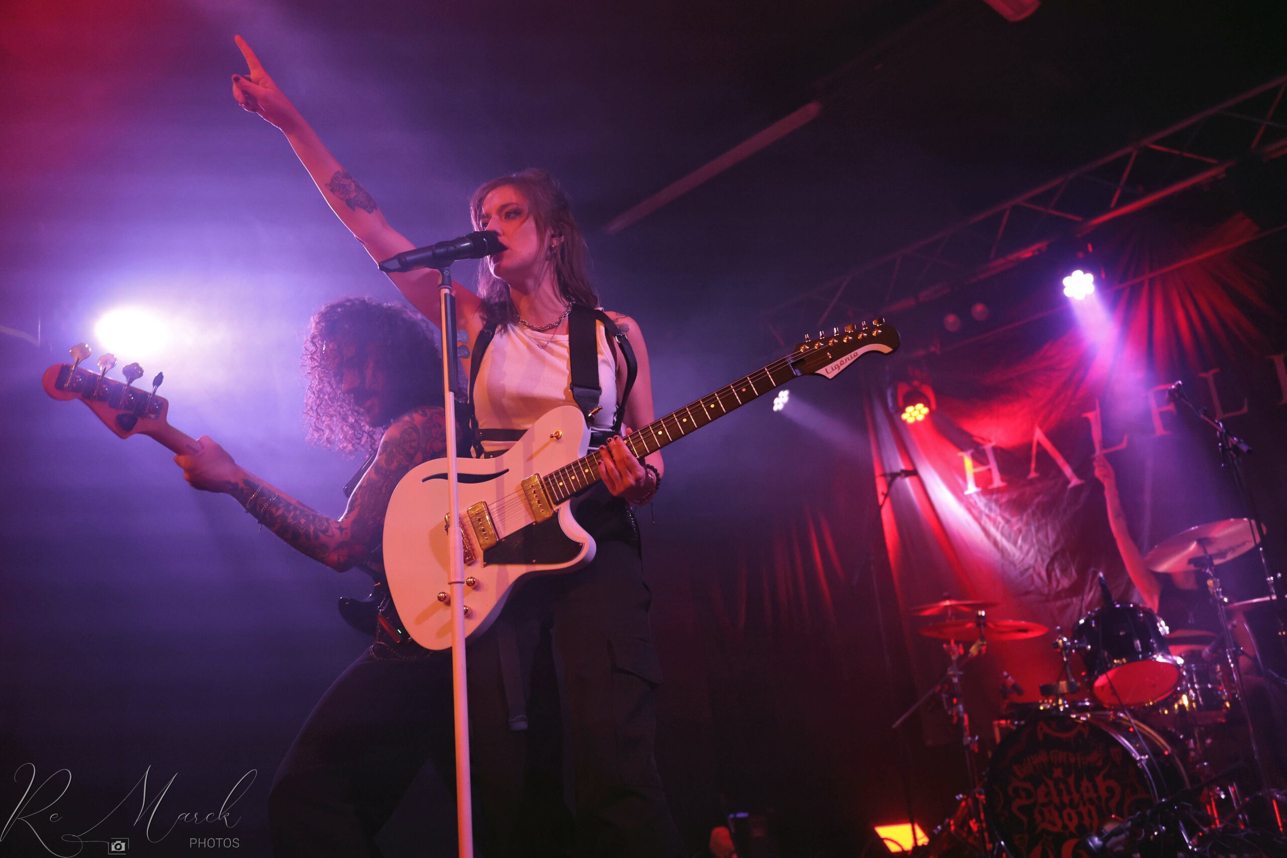 Halflives enchaîne les tournées pour notre plus grand bonheur.