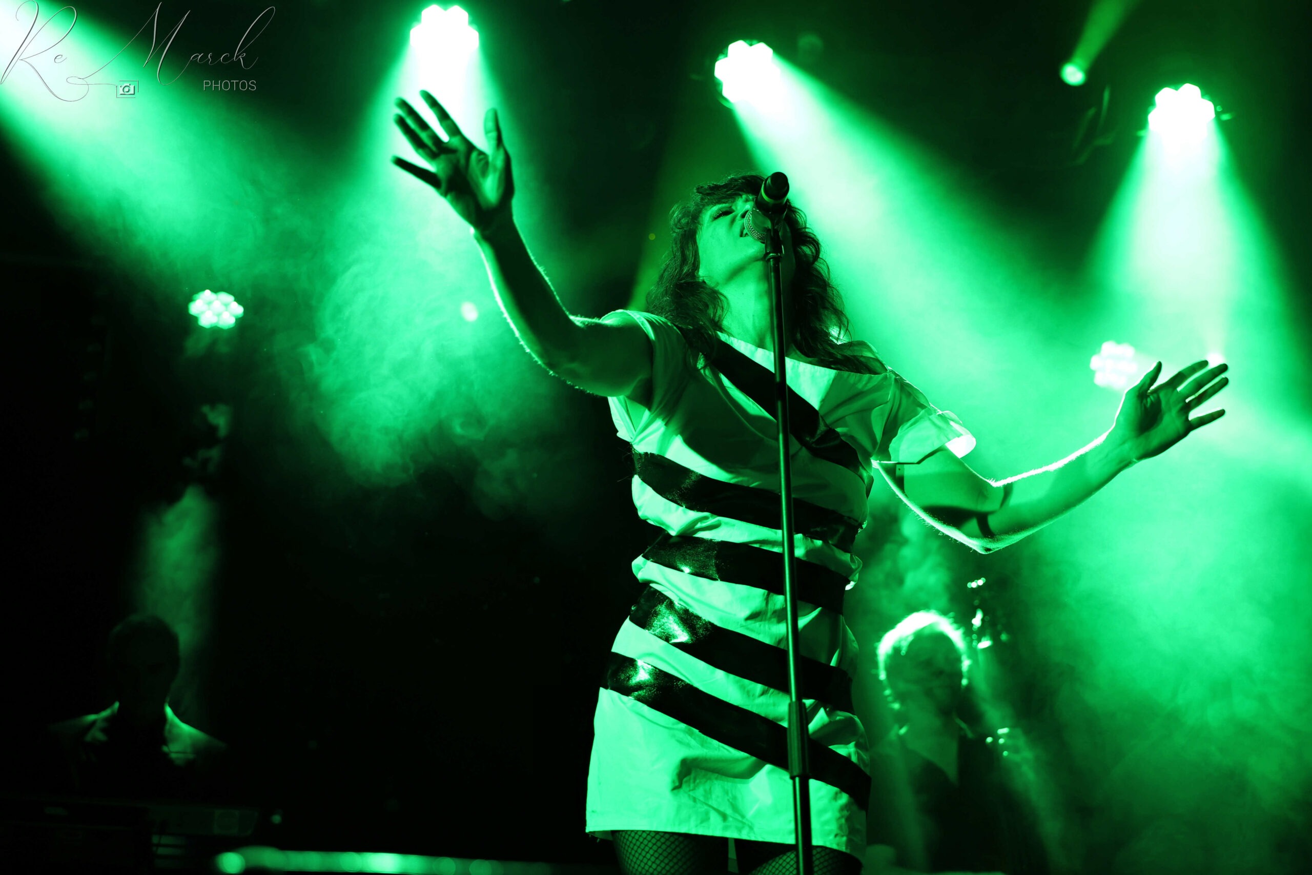 Nouvelle Vague 2 Reflektor24