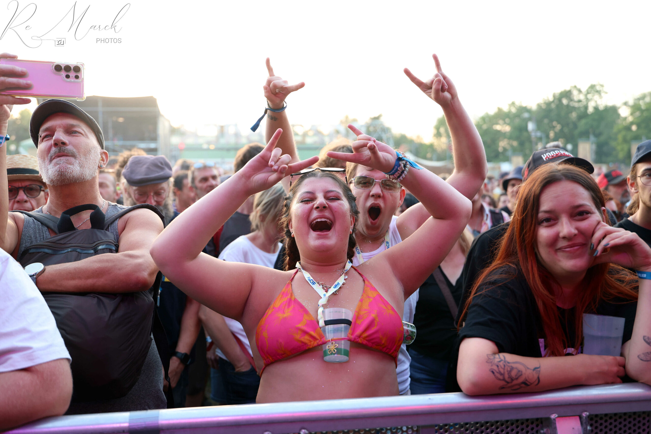 xxPublic 3 CabaretVert25 S