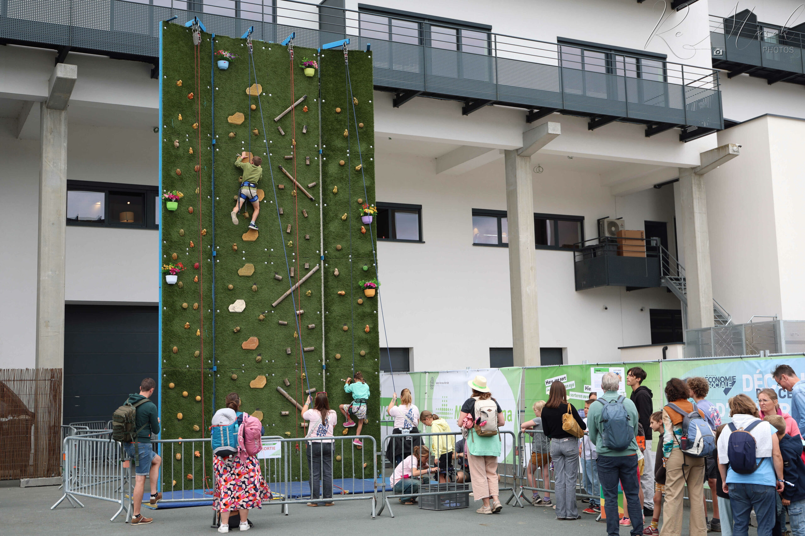 xxPublic 8 Solidarites25 V