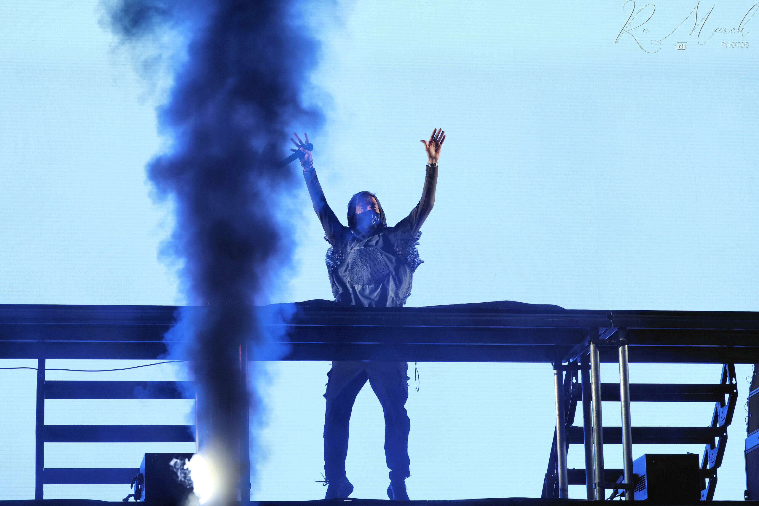 xxAlan Walker 2 CabaretVert25 S