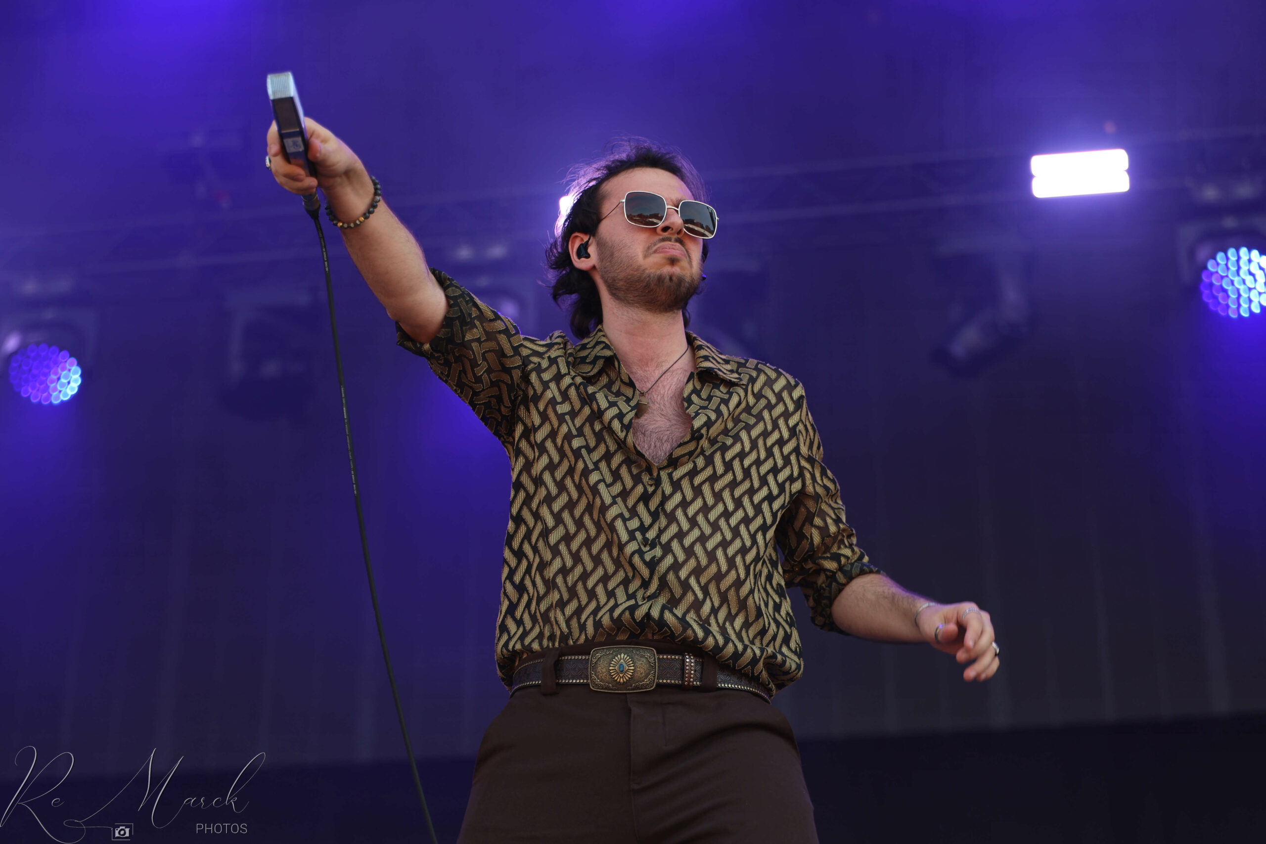 xxThe Flynts 13 Baudet 26 S